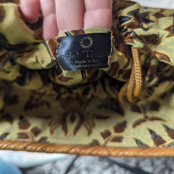 Vintage Basket Purse - Picture 6 of 6